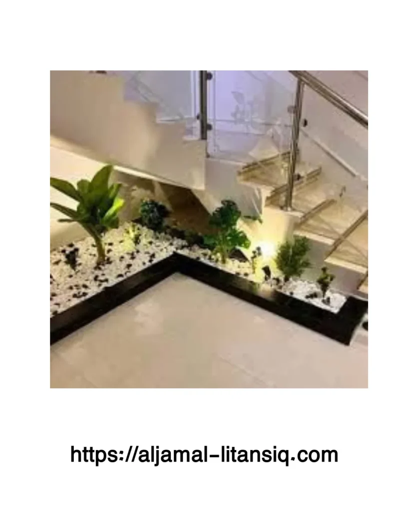 تزيين تحت الدرج