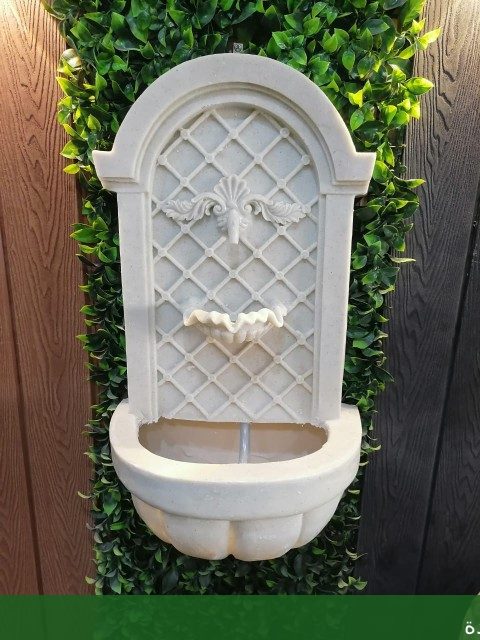 اثاث حدائق بجدة تصميمات شلالات - شركة الجمال لتنسيق الحدائق بجدة