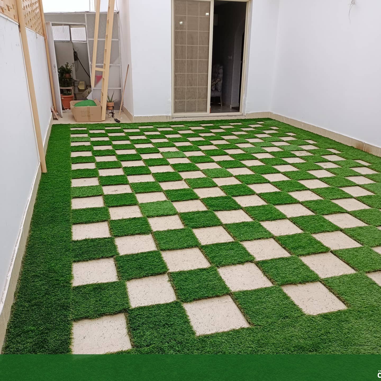 النجيل الصناعي لتجهيز وإنشاء الملاعب - شركة الجمال لتنسيق الحدائق بجدة